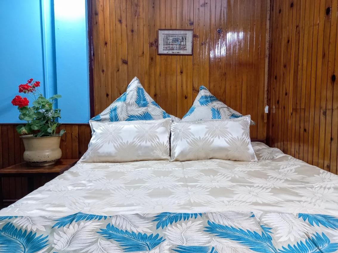 West Point Backpackers Hostel دارجيلنغ المظهر الخارجي الصورة