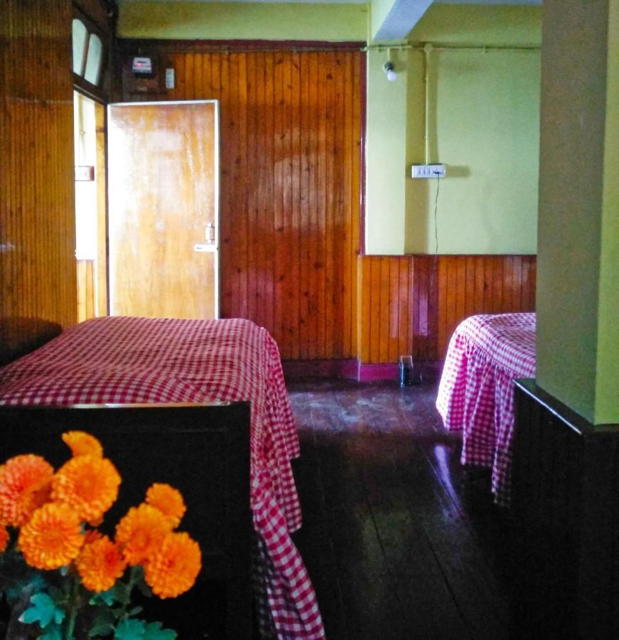 West Point Backpackers Hostel دارجيلنغ المظهر الخارجي الصورة